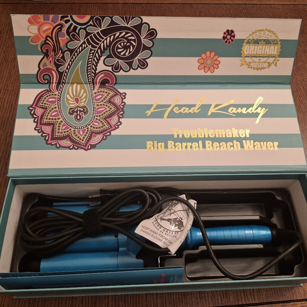 NIB Troublemaker Big Barrel Beach Waver | Head Kandy
